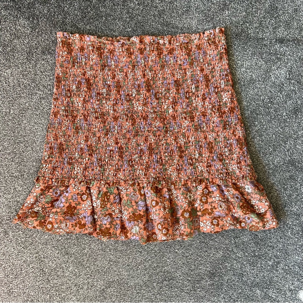 Veronica Beard Melodie Miniskirt in Coral Floral - Picture 6 of 13